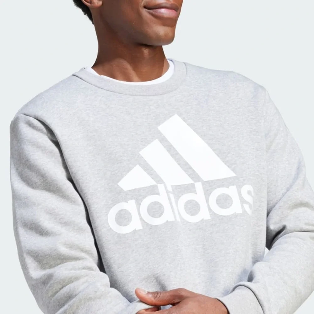 NWT adidas Sweater